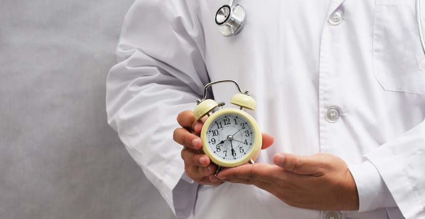 비타민 영양제별로 최적의 섭취시간